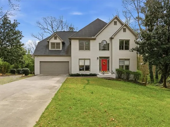 3560 Rosewicke Dr, Cumming, GA 30040