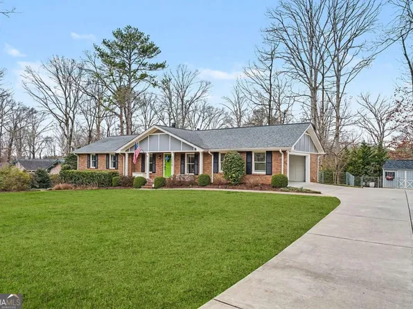 3690 Hickory Cir SE, Smyrna, GA 30080