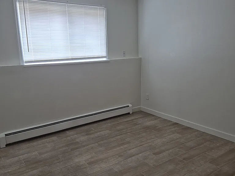 5030 El Camino Dr #13 — Photo 13
