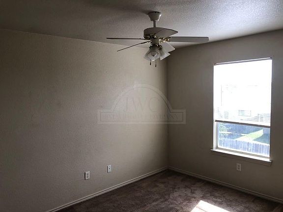 4th image of 1304 Dugger Cir #Cd5d7caa9