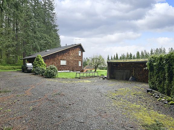 2nd image of 20408 NE 265th St