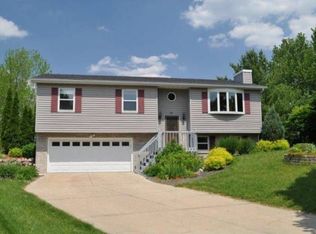 25 Geronimo Cir, Madison, WI 53713