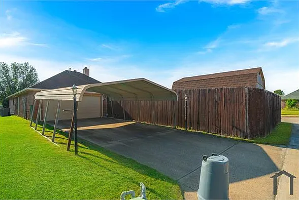 1620 Mercury Pl — Photo 39