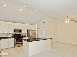 11001 NW 33rd St, Coral Springs, FL 33065