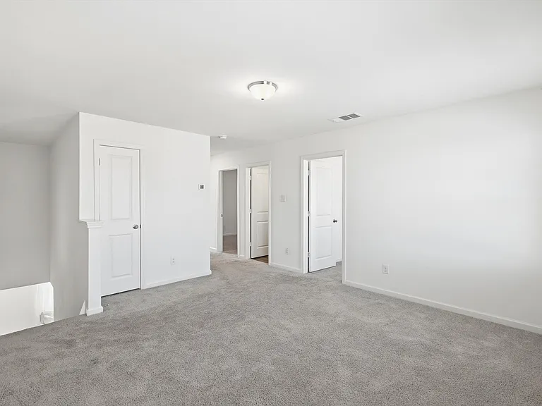 1802 Washington St — Photo 22