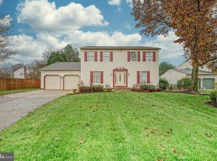2 Plantation Ct, Glassboro, NJ 08028