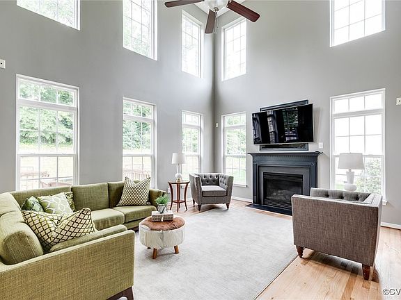 5th image of 145 Hawk Nest Ct
