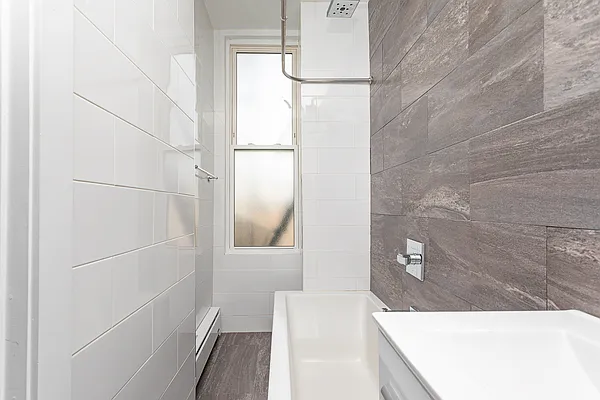 Rented by MySpaceNYC | media 20