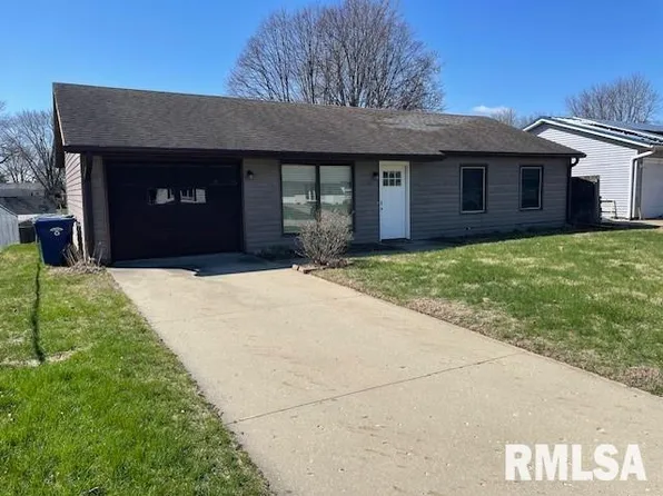 2207 Lafayette Ter, Clinton, IA 52732