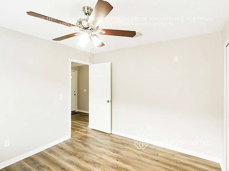 13405 Prestwick Dr — Photo 11