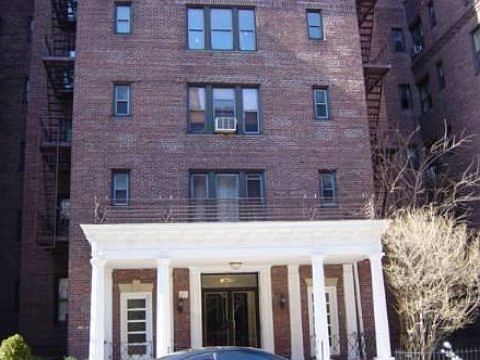 1st image of 4112 41st St APT 4J
