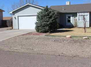 833 S Wolcott Dr, Pueblo West, CO 81007
