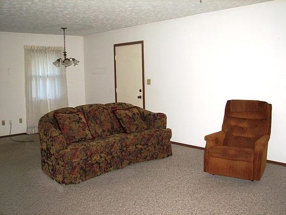 2nd image of 25 Township Road 275