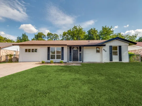 424 Stonewall Dr, Euless, TX 76039