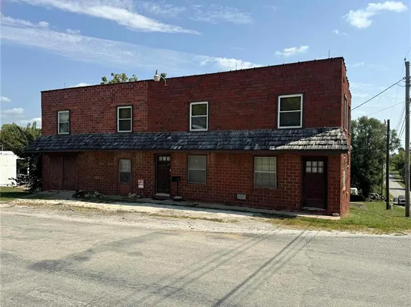 308 S Lyon St, Grant City, MO 64456