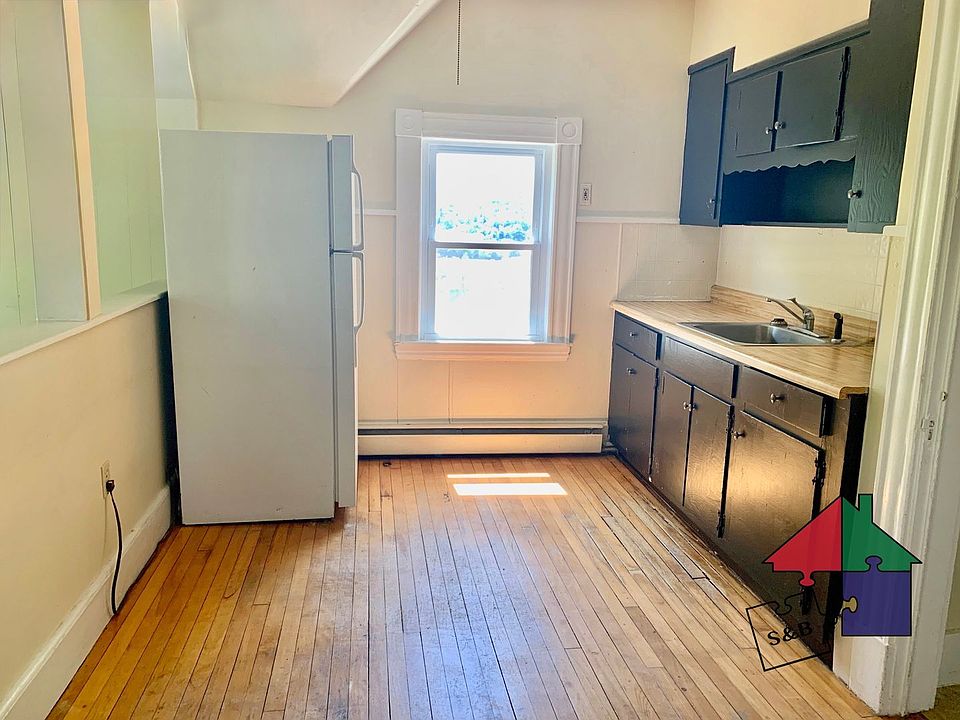 1st image of 123 Orange St APT 1