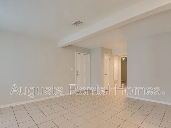 169 Chalet North Ct, North Augusta, SC 29841