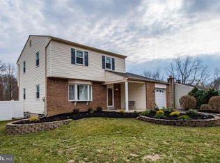 755 Goodale Dr, Aston, PA 19014