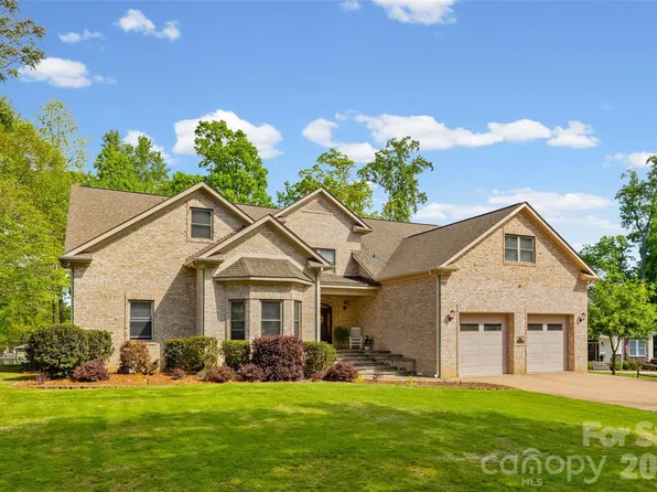 5971 Johnson Rd, Clover, SC 29710