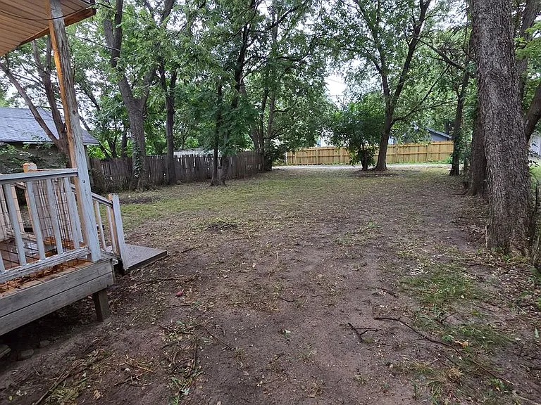 1118 S Water St — Photo 16