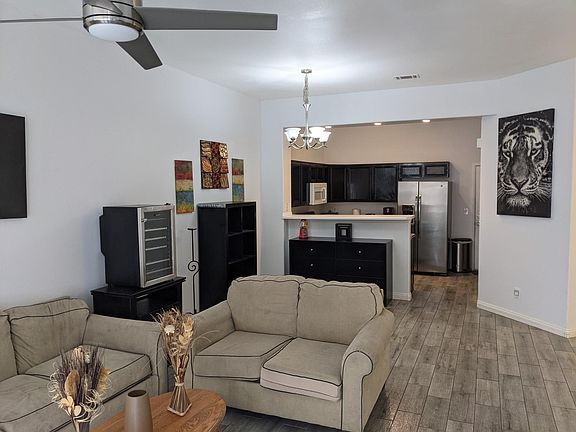 2nd image of 2810 Serenidad Dr