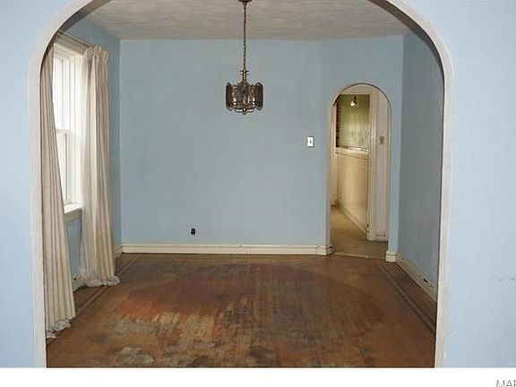 Separate Dining Room