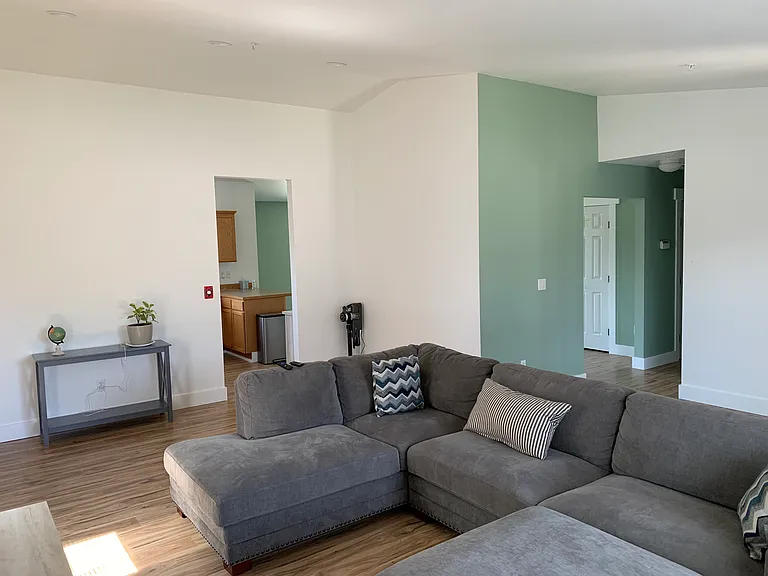 2491 Aviation Dr — Photo 23