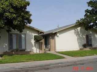 323 W Holland Ave, Clovis, CA