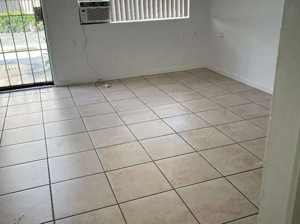 221 W Tulare Ave #G, Visalia, CA 93277