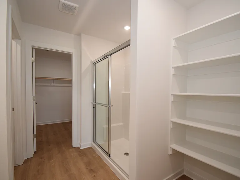 568 Colorado St — Photo 18