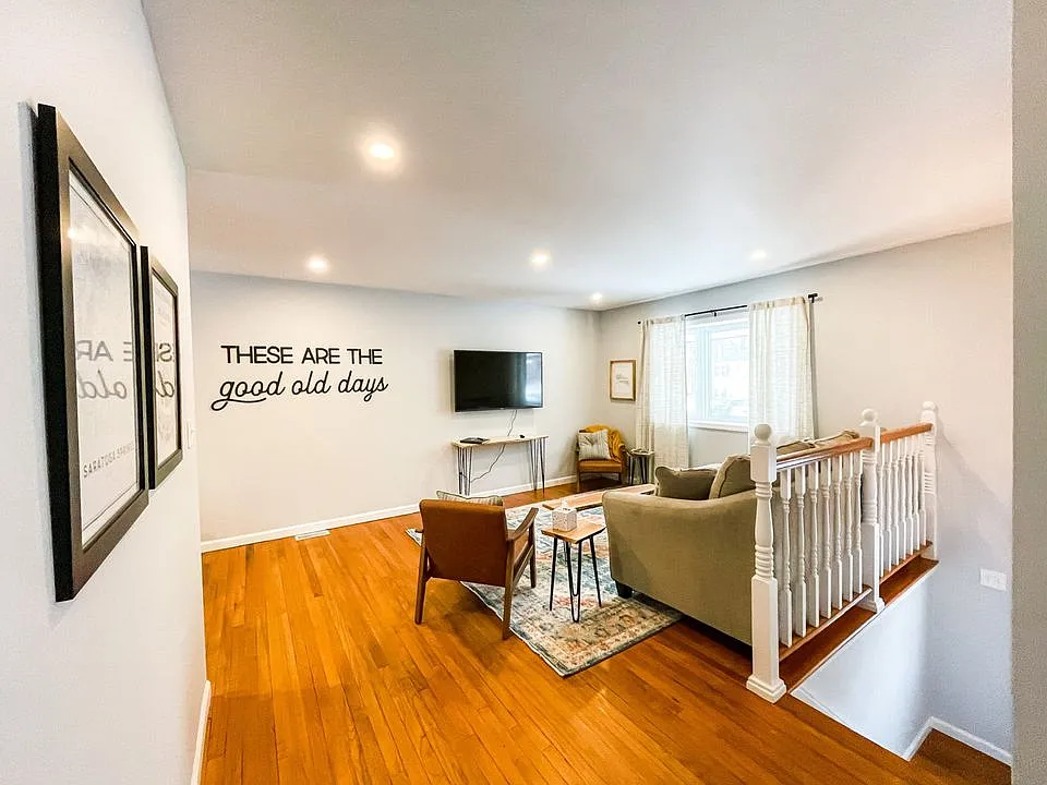 3 bed, 1400 sqft, $4,000 — Photo 3