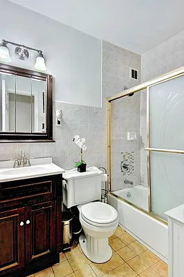 Sold by Keller Williams NYC | media 15