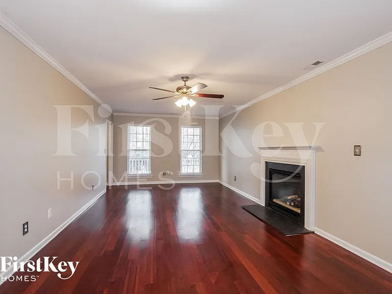 6214 Forest Pond Dr — Photo 3