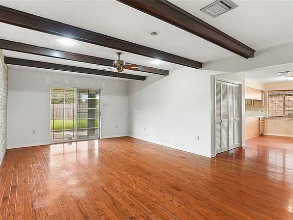 4th image of 205 Fort Jackson St