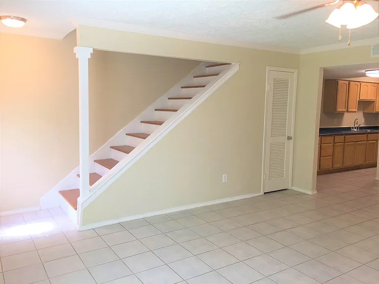 4117 Keeler Ct #4 — Photo 8