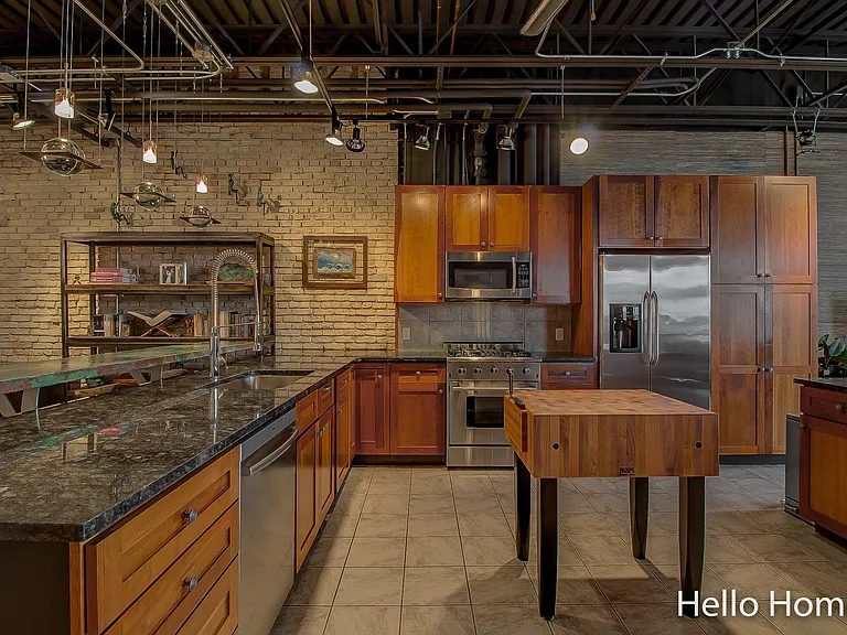 801 Monroe Ave NW #205 — Photo 13