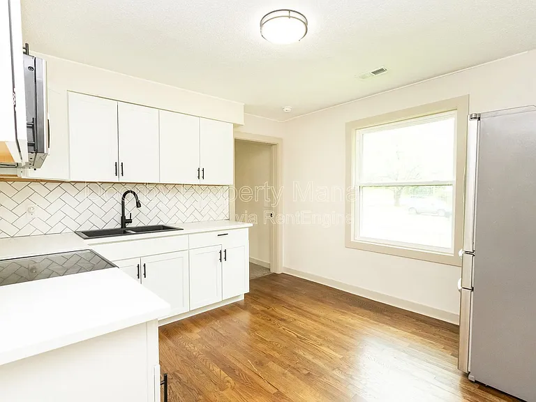 804 Grandview Ave #B — Photo 6