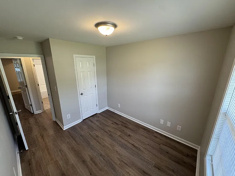 404 Faulkner Dr — Photo 13