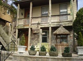 1237 119th St, College Point, NY 11356
