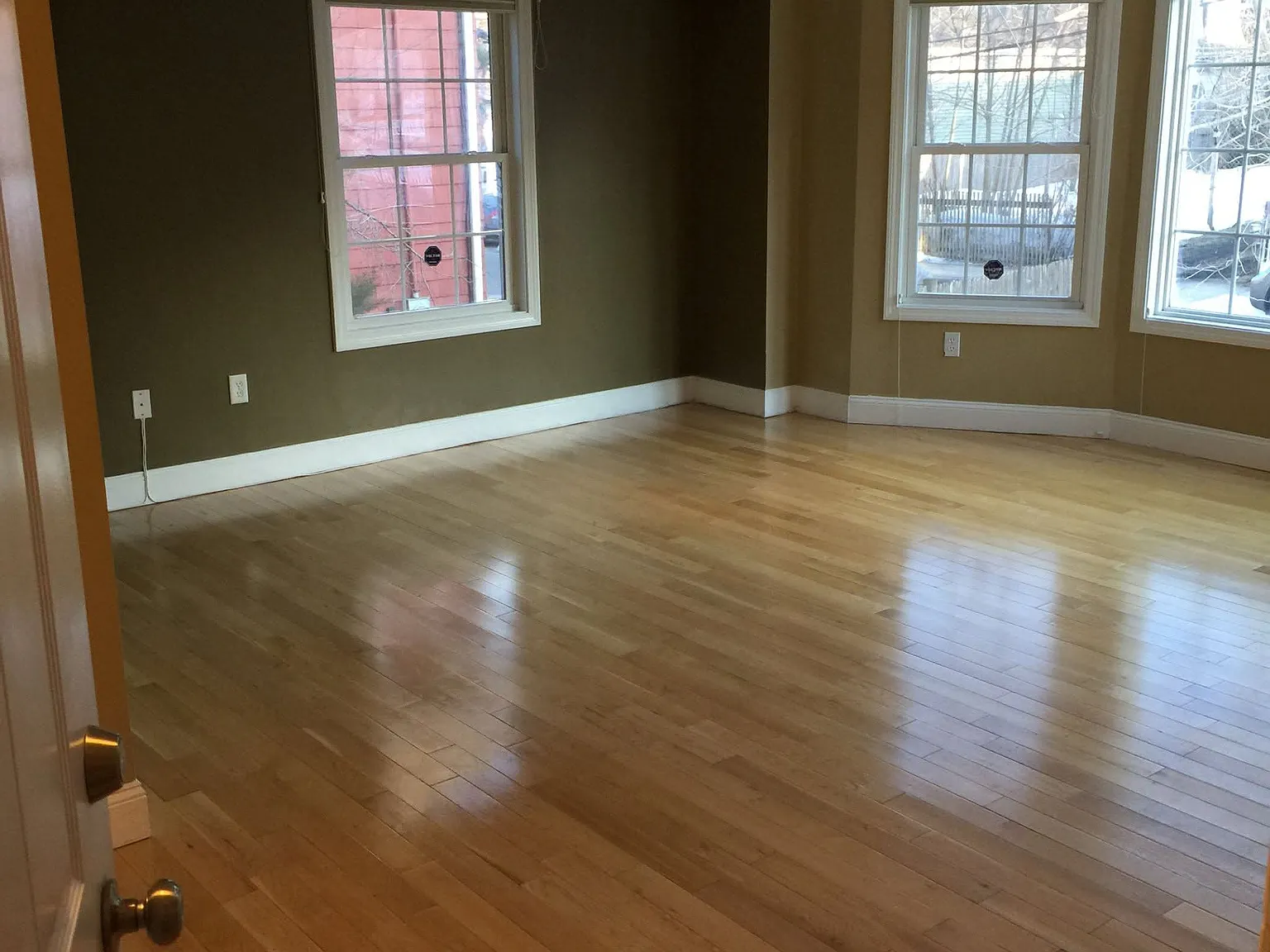 2 bed, 1.5 bath, 1285 sqft, $2,750 — Photo 3