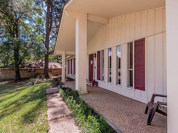 5th image of 3419 Chimney Rock Dr