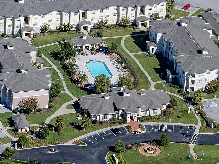 Sonoma Grande Apartments — Photo 30
