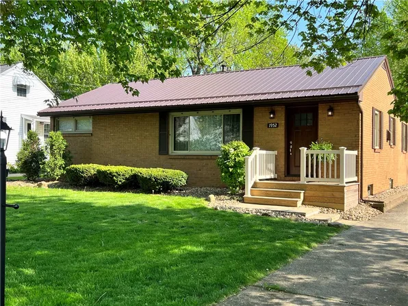 1952 Highland Rd, Hermitage, PA 16148