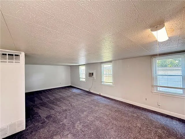 537 Melody Dr — Photo 9