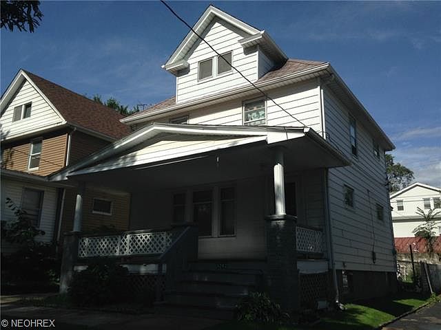 1st image of 3242 W 114th St