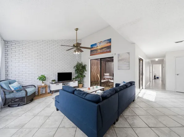 2465 Briarwest Blvd, Houston, TX 77077
