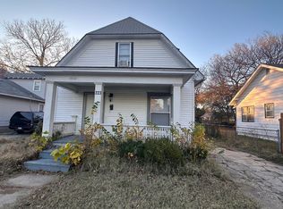 223 N Charles St, Wichita, KS 67203