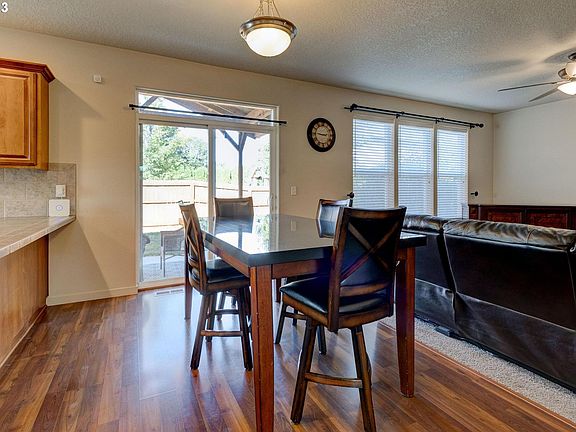 5th image of 4320 NE 58th Cir