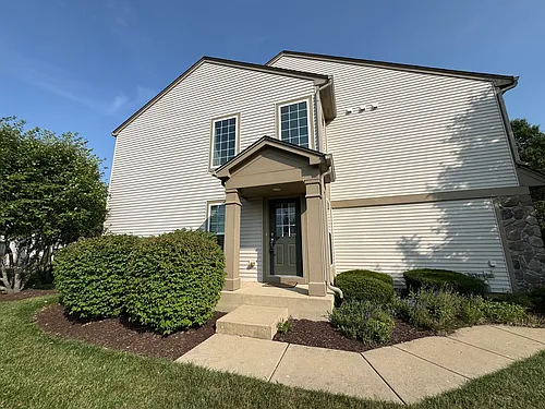 1399 Crimson Ln #A Photo 1