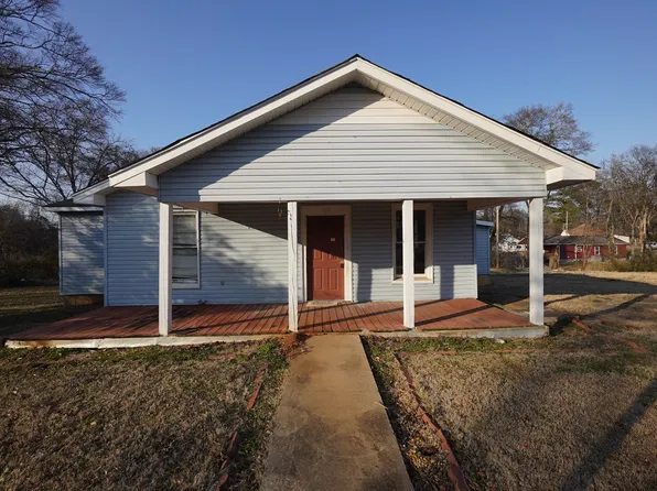 606 W Tunstall St, Tuscumbia, AL 35674